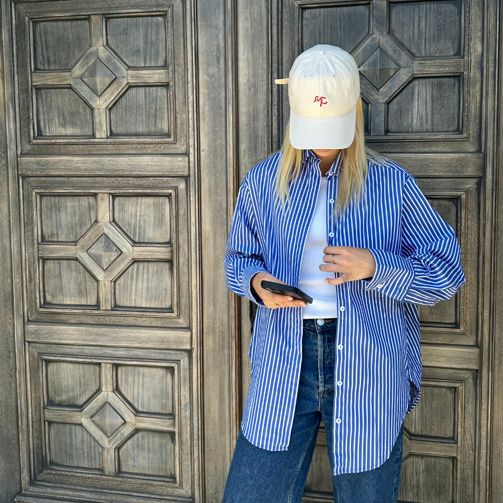 Embroidered Cap - Off White/Red