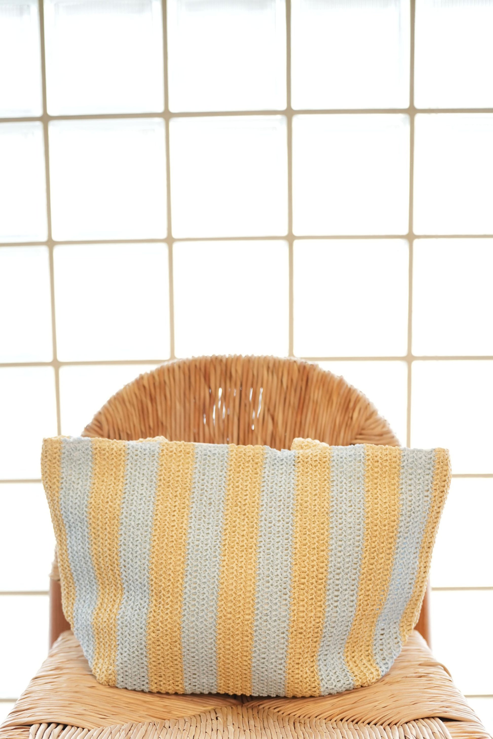 Mia Capri Vacay Tote - Pale Blue